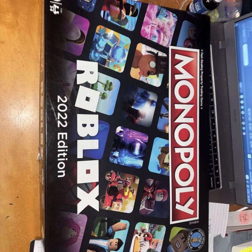 Monopoly  Roblox 2022 Edition. Brand New Basically. Missing Dice But Will Includ
